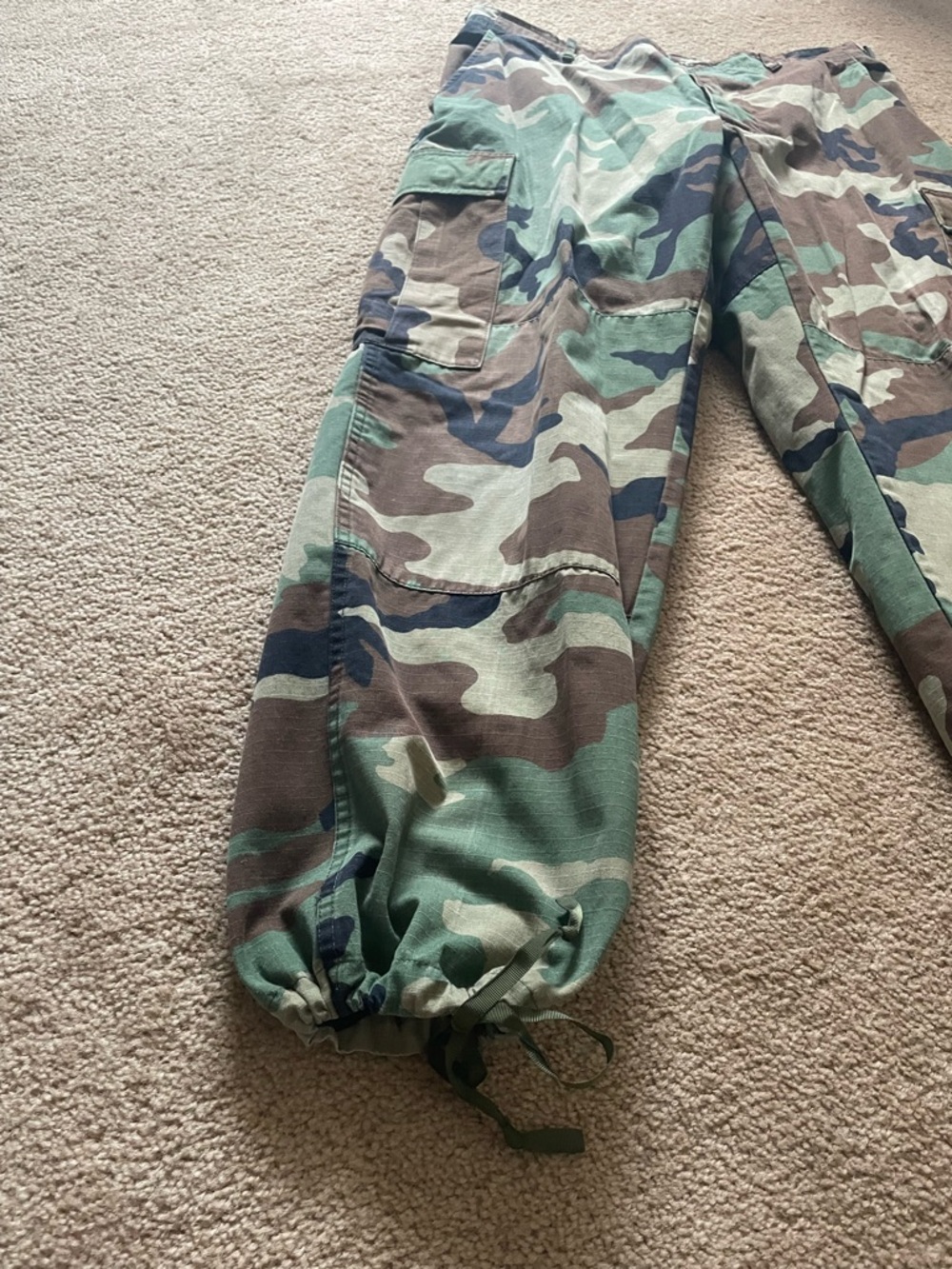 Men's or women’s Camo Cargo Pants - Woodland Green Brown - Picture 3 of 9